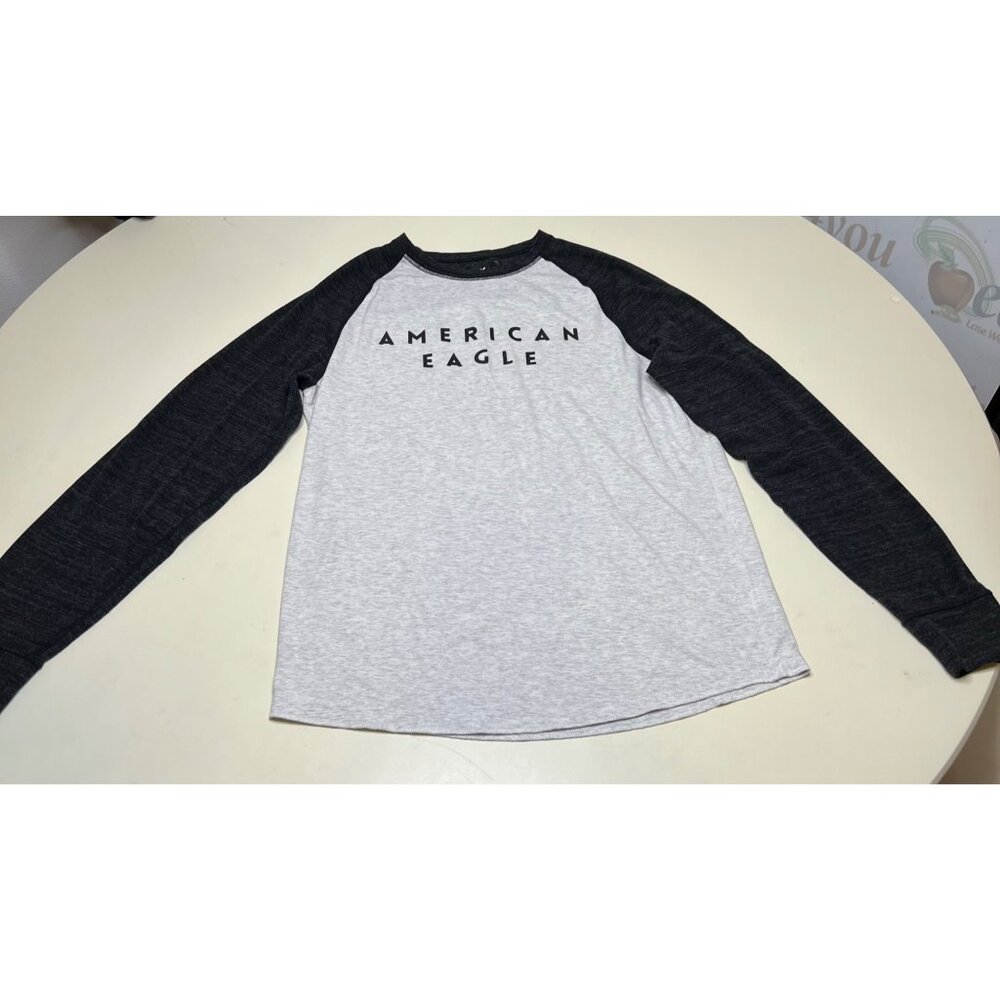 American Eagle Black And Gray Raglan Shirt Size M